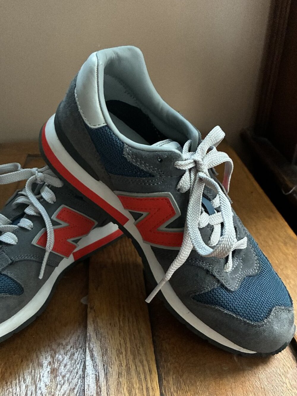 New Balance 1300 Classic Running Sneakers - Like New! - Teal/Grey US 4/EU36